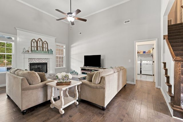 10087 McKee Rd, Lascassas, TN 37085