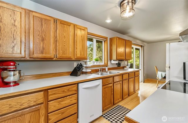 10103 27th Drive SE, Everett, WA 98208