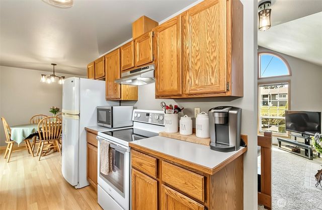 10103 27th Drive SE, Everett, WA 98208