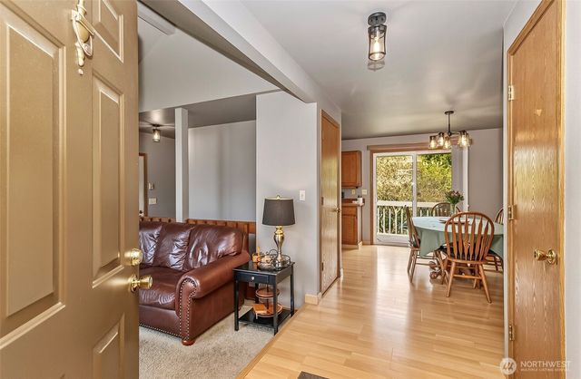 10103 27th Drive SE, Everett, WA 98208