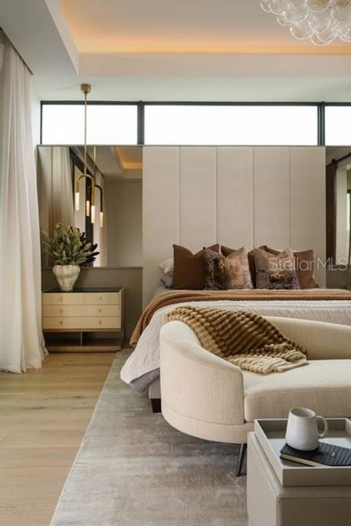 Image 13 of property listing at 14047 LAKE PRICE DRIVE, Orlando, FL 32826