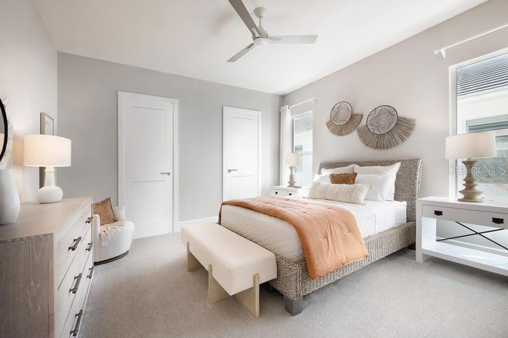 Image 16 of property listing at 14047 LAKE PRICE DRIVE, Orlando, FL 32826