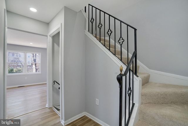 12346 WOODLAWN CT, Woodbridge, VA 22192