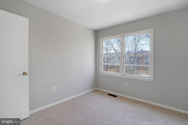 12346 WOODLAWN CT, Woodbridge, VA 22192