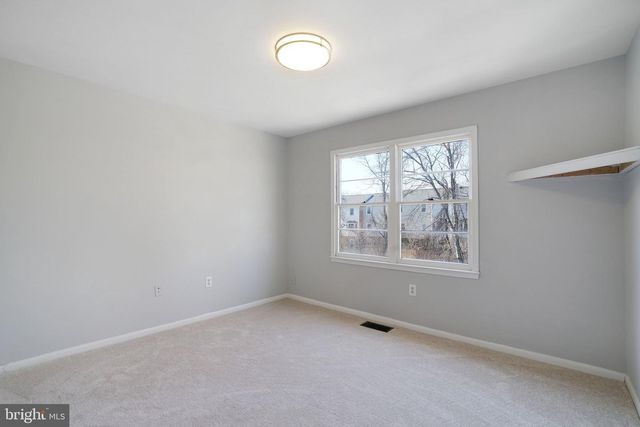 12346 WOODLAWN CT, Woodbridge, VA 22192