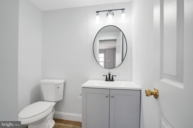 12346 WOODLAWN CT, Woodbridge, VA 22192