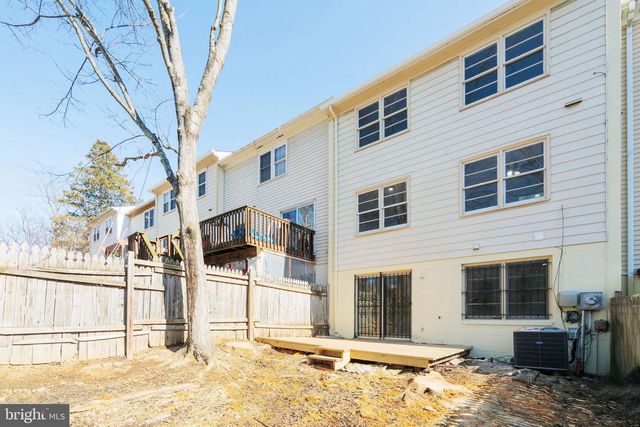 12346 WOODLAWN CT, Woodbridge, VA 22192