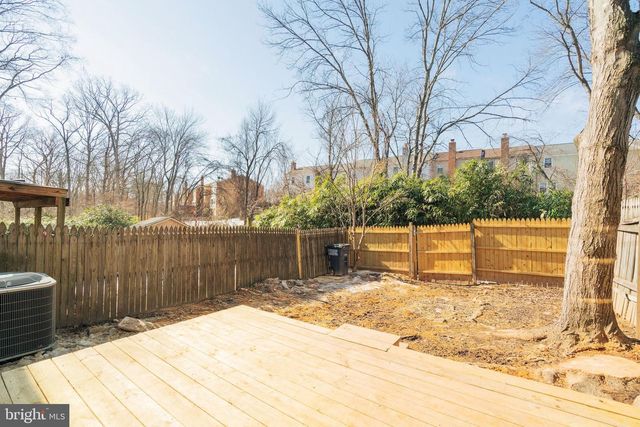 12346 WOODLAWN CT, Woodbridge, VA 22192