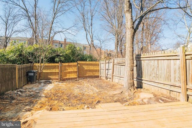 12346 WOODLAWN CT, Woodbridge, VA 22192