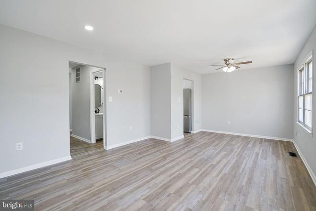 12346 WOODLAWN CT, Woodbridge, VA 22192