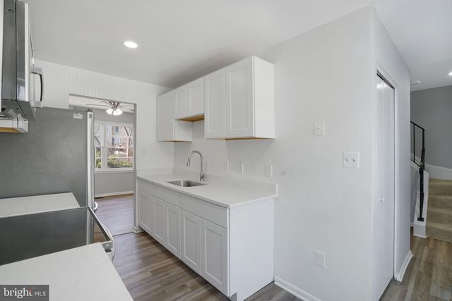 12346 WOODLAWN CT, Woodbridge, VA 22192