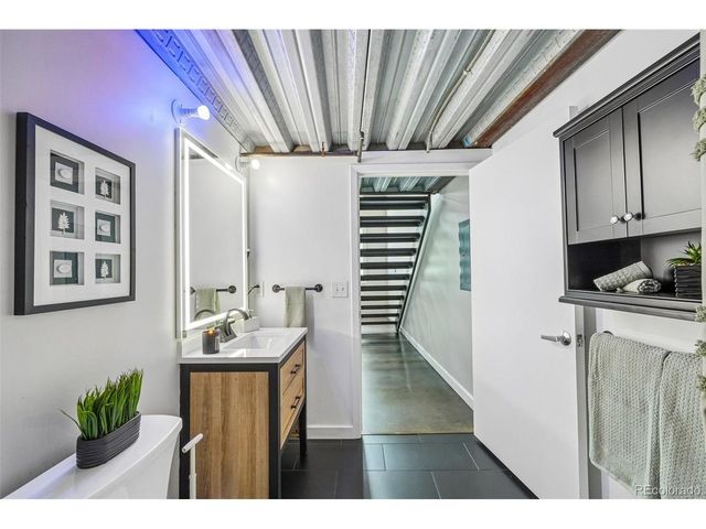 1111 Osage St 16, Denver, CO 80204
