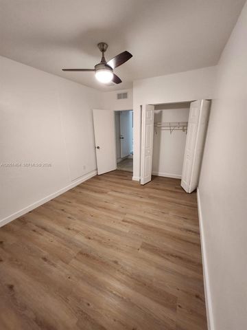6524 NW 188th Lane, Hialeah, FL 33015