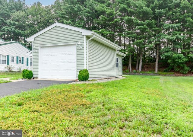 26 KINGSTON WAY, Southampton, NJ 08088