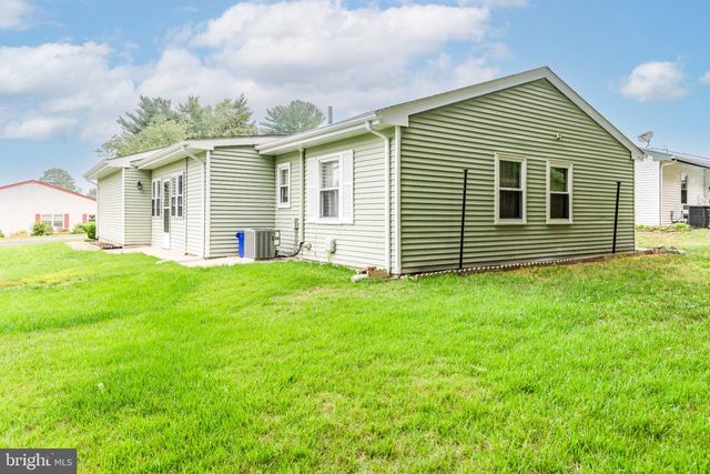 26 KINGSTON WAY, Southampton, NJ 08088