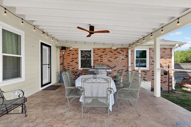 900 Cornelia Drive SE, Huntsville, AL 35802