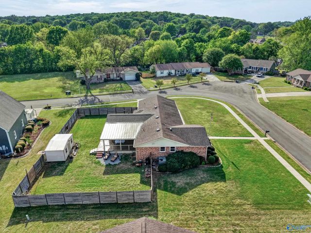 900 Cornelia Drive SE, Huntsville, AL 35802