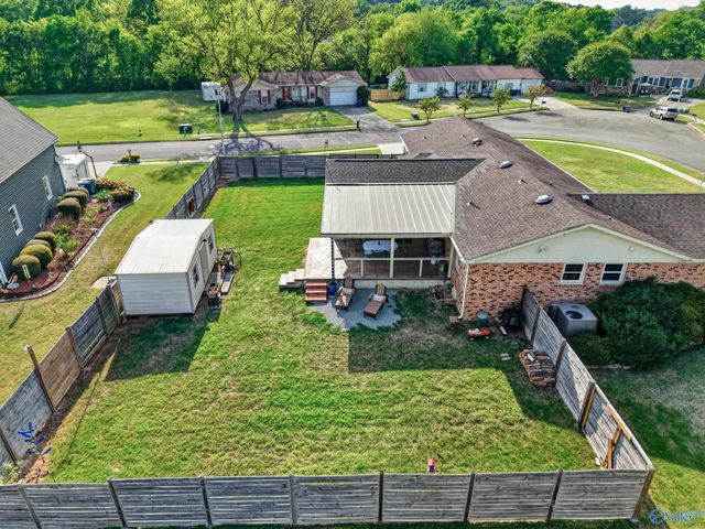 900 Cornelia Drive SE, Huntsville, AL 35802