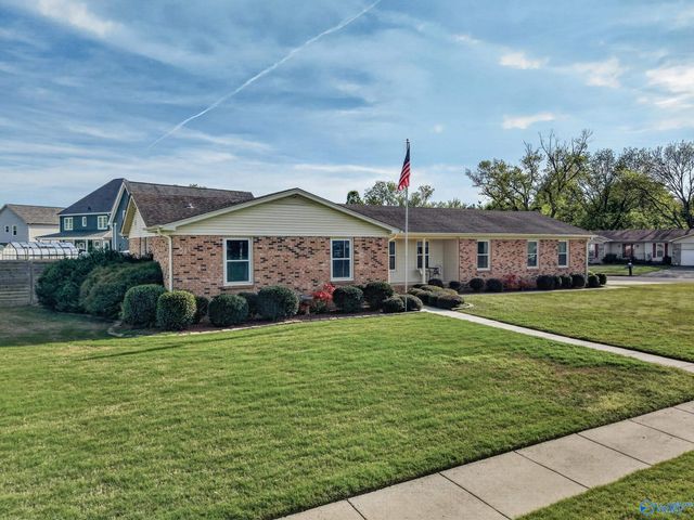 900 Cornelia Drive SE, Huntsville, AL 35802