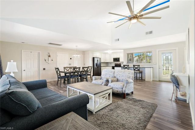 18028 Phlox DR, Fort Myers, FL 33967