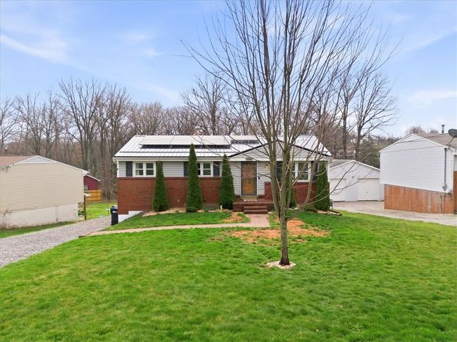 134 York Way, Center Twp, PA 15061