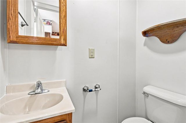 453 Summit Avenue, Eau Claire, WI 54701