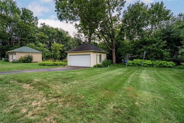 453 Summit Avenue, Eau Claire, WI 54701