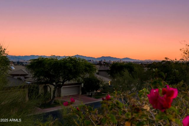 6512 N 31ST Way, Phoenix, AZ 85016