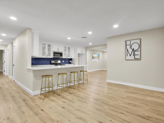 6005 Saint Johns Lane, Fort Worth, TX 76114