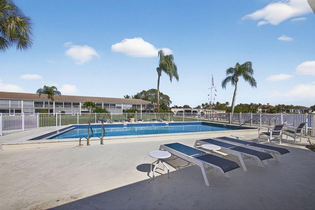 478 Tequesta Drive 205, Tequesta, FL 33469