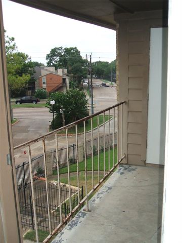 10101 S Gessner Road 316, Houston, TX 77071