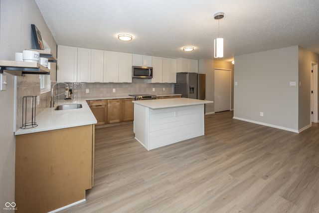 2488 Woodfield Boulevard, Franklin, IN 46131