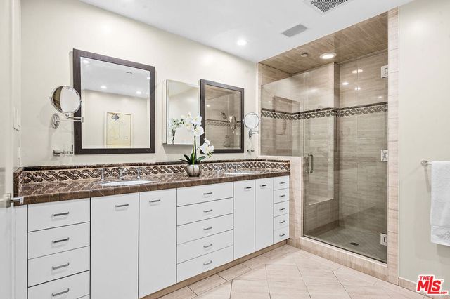 10601 Wilshire Boulevard 702, Los Angeles, CA 90024