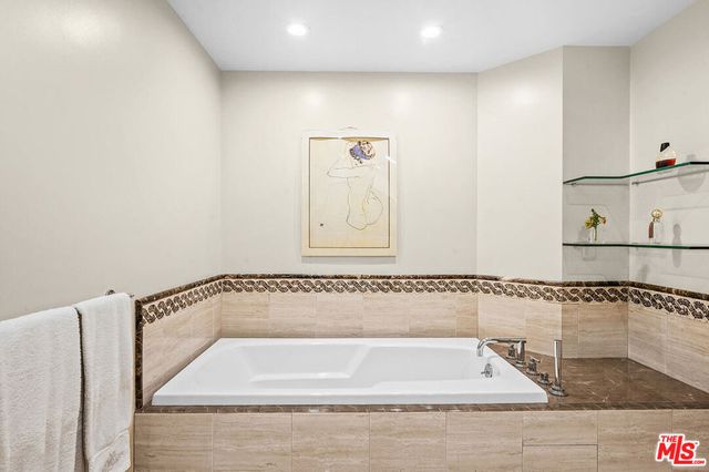 10601 Wilshire Boulevard 702, Los Angeles, CA 90024