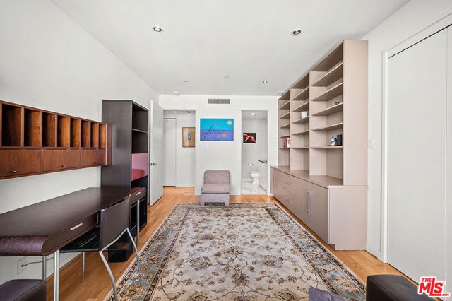 10601 Wilshire Boulevard 702, Los Angeles, CA 90024