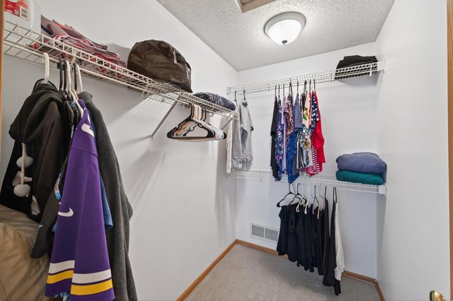 1324 Crown Oaks Drive, Spring Lake Park, MN 55432