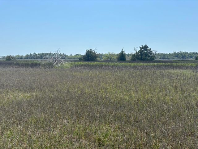 2035 Sol Legare Road, Charleston, SC 29412