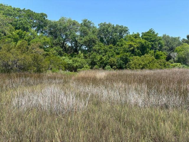 2035 Sol Legare Road, Charleston, SC 29412
