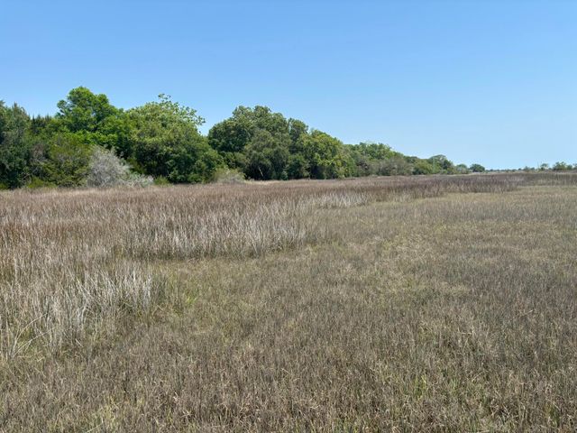 2035 Sol Legare Road, Charleston, SC 29412