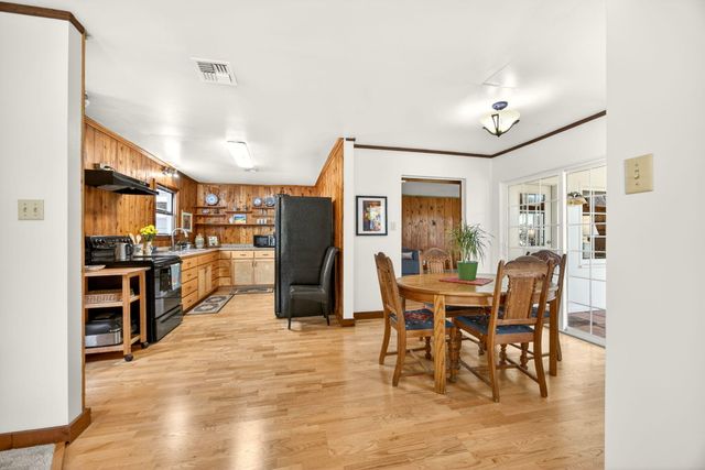 965 Park Street, Ashland, OR 97520