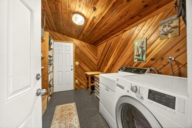 965 Park Street, Ashland, OR 97520