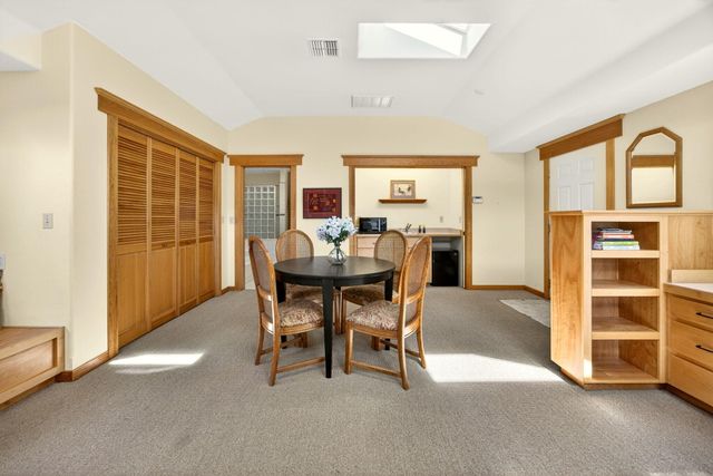 965 Park Street, Ashland, OR 97520