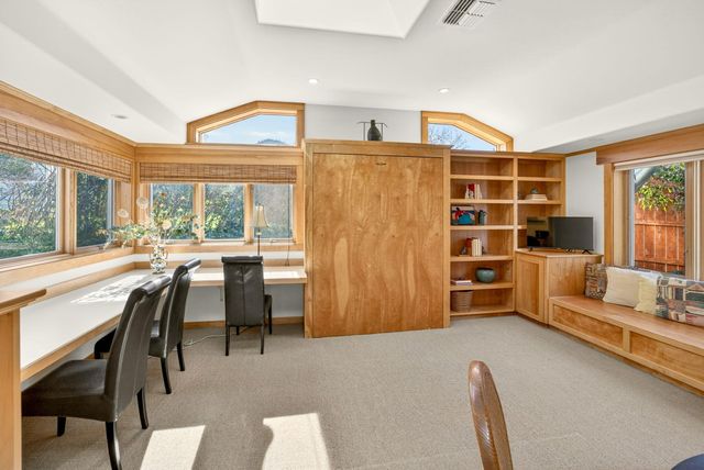 965 Park Street, Ashland, OR 97520