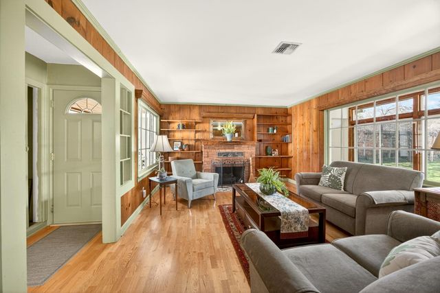 965 Park Street, Ashland, OR 97520