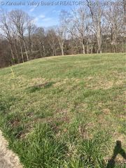 105 Long Meadow Estates, Scott Depot, WV 25560