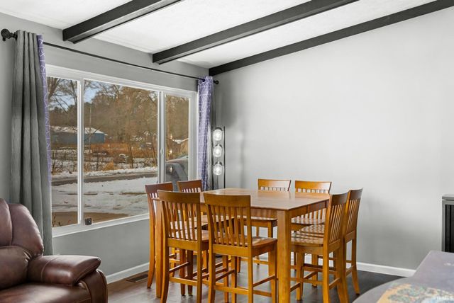 20305 Topaz Street, South Bend, IN 46614