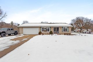 20305 Topaz Street, South Bend, IN 46614