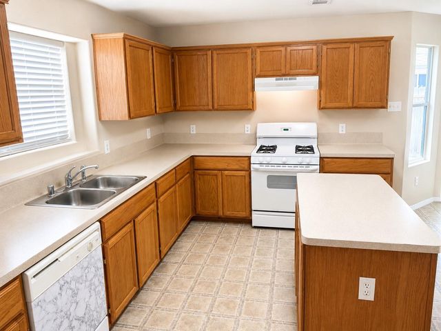 422 Mystic Glen Loop, Houston, TX 77339