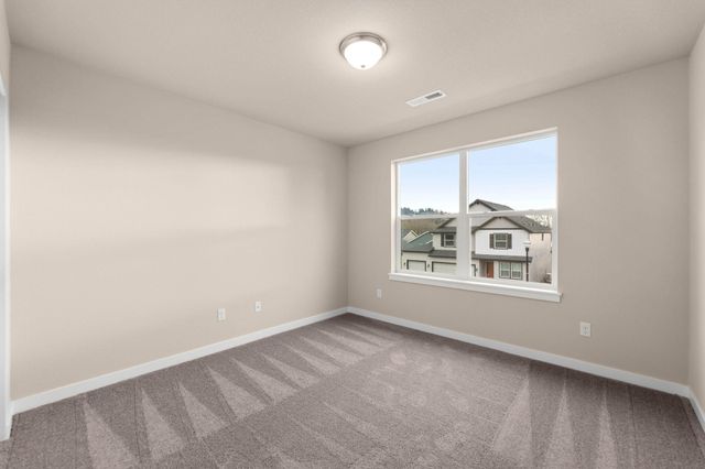 148 Valemont Drive 11, Eagle Point, OR 97524