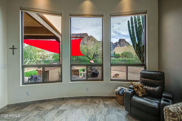 6065 E Forest Street, Apache Junction, AZ 85119